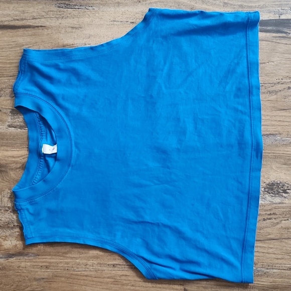 Lululemon Size 6 Poolside Blue “All Yours Crop Tank” - Picture 1 of 5